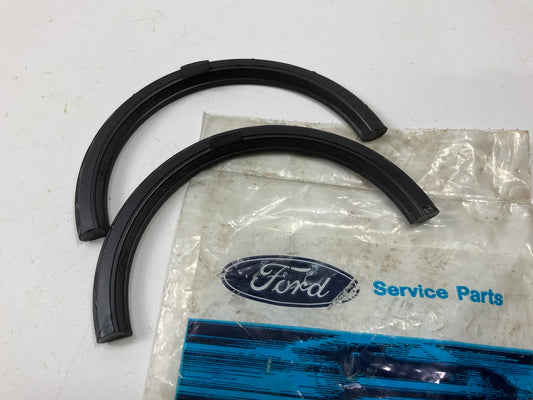 NEW - OEM Ford E6TZ-6701-A Engine Main Bearing Gasket Set, Rear