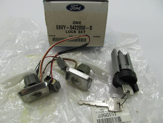 1986-1987 Lincoln Continental Ignition Lock Cylinder + 2 Door Locks E6VY5422050B