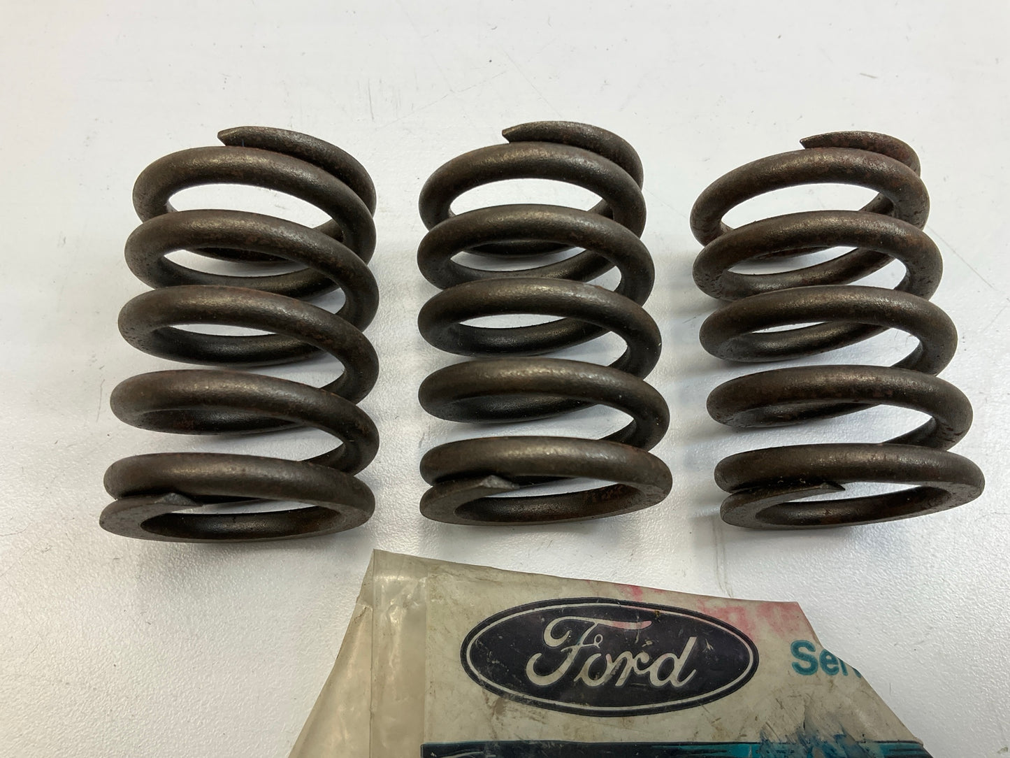 (4) NEW - OEM Ford E7DZ-6513-A Engine Valve Springs For 1986-1997 3.0L-V6