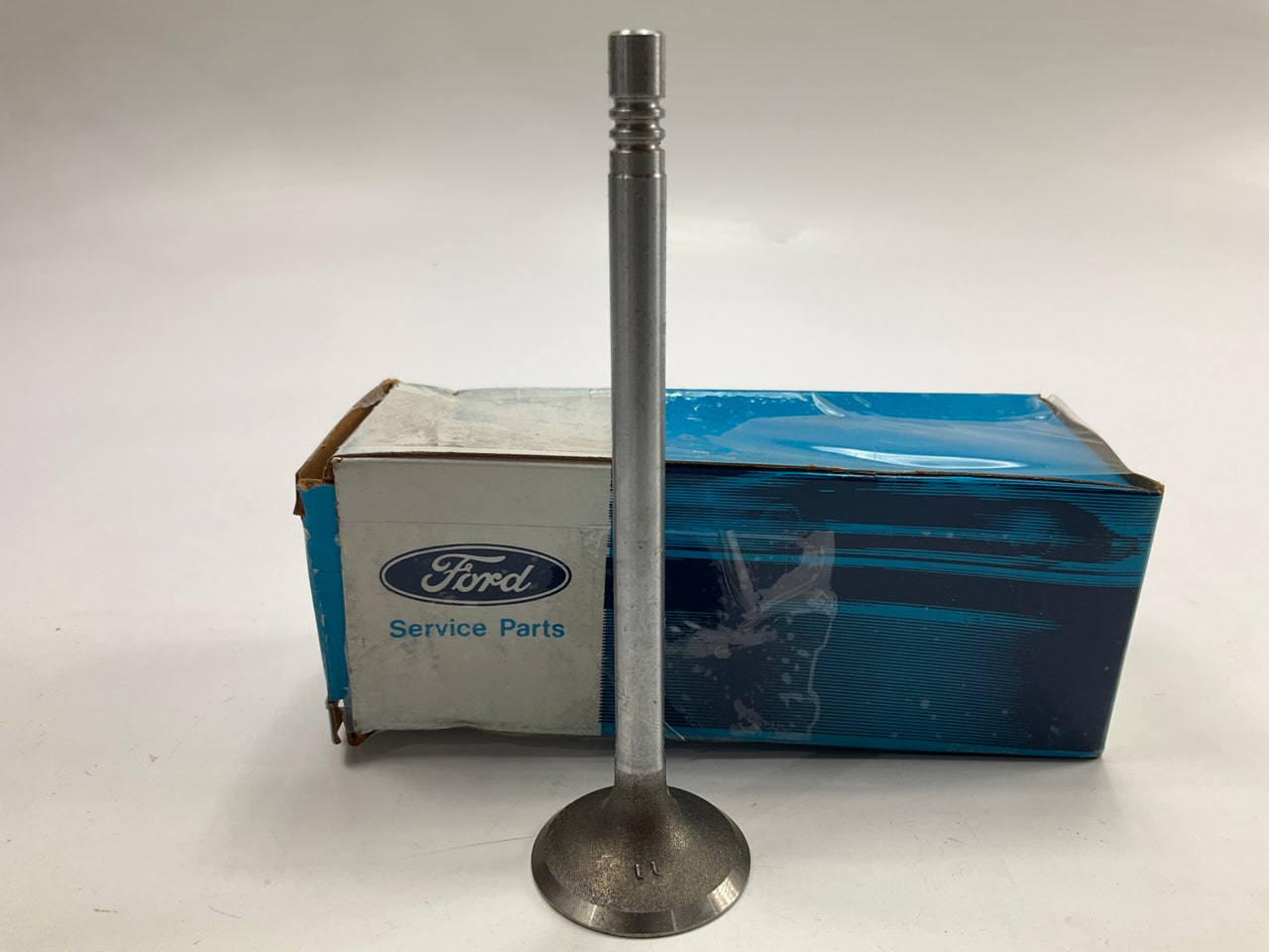 NEW - OEM Ford E7FZ-6507-B Engine Intake Valve 1987-1996 1.9L-L4