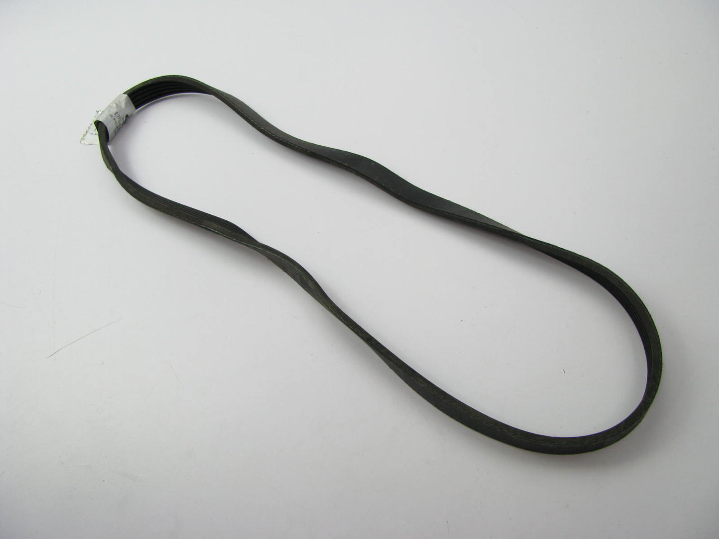 NEW - OEM Ford E7FZ-8620-A Serpentine Belt - 0.69'' X 40.50'' - 5 Ribs