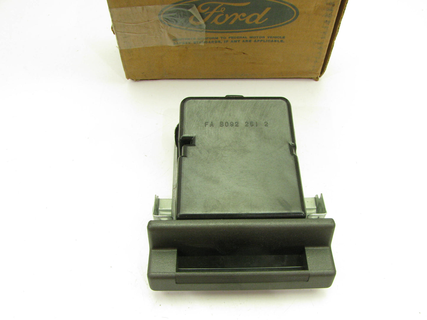 NEW - OEM Ford E7GZ-6104810-A Ash Tray Receptacle For 1987-1989 Mercury Tracer