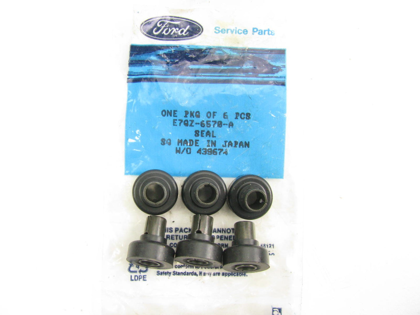 (6) NEW - OEM  Ford E7GZ-6570-A Engine Valve Cover Grommets
