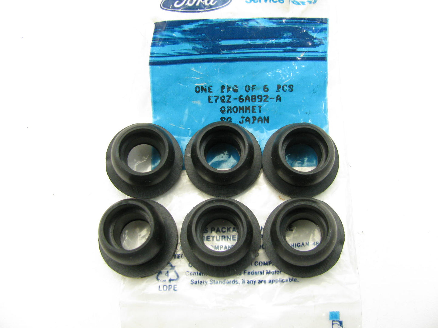 (6) NEW - OEM Ford E7GZ-6A892-A Engine PCV Valve Grommet