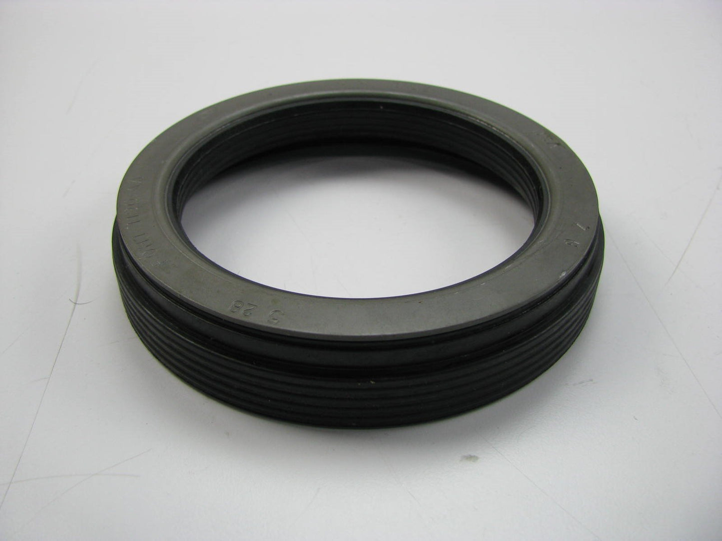 NEW GENUINE OEM Ford E7HZ-1190-A Front Inner Wheel Seal