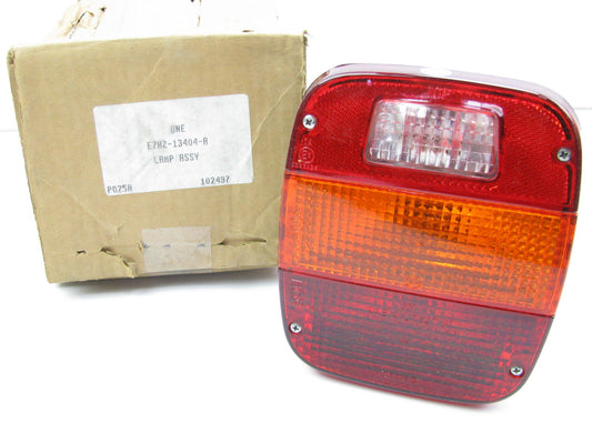 NEW - OEM Ford E7HZ-13404-A Rear Right Tail Lamp Assembly 1987-1990 CF600/800