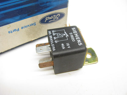 NEW - OEM Ford E7HZ-14677-B Marker Lamp Relay 1987-1994 CF6000 CF7000 CF8000