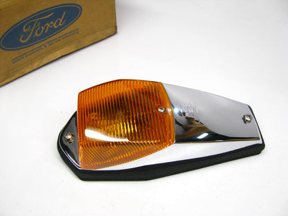 NEW - OEM Ford E7HZ-15442-A Torpedo Roof Mounted Marker Lamp 1987 L-Series