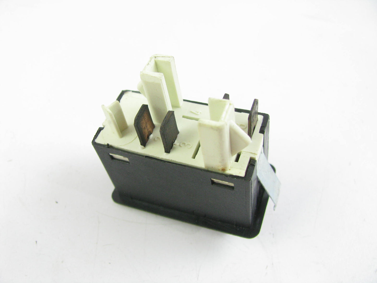 NEW - OEM Ford E7HZ-4126-A Rear Axle Shift Switch 1986-1994 CF6000 CF7000 CF8000