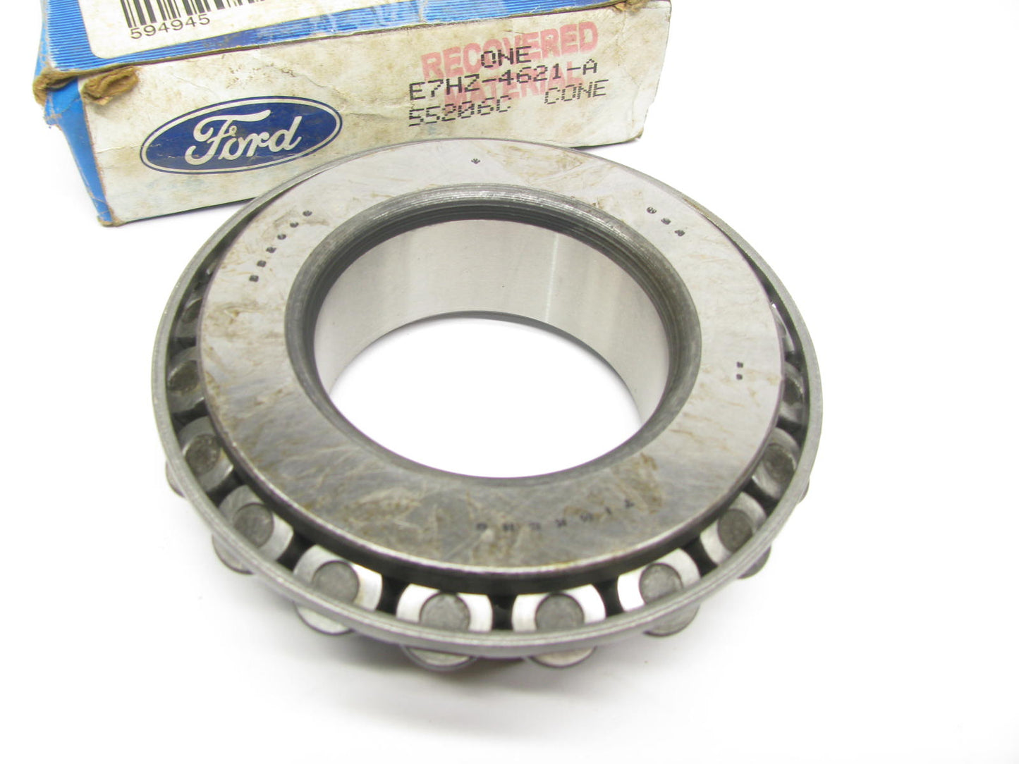 NEW - OEM Ford E7HZ-4621-A Differential Pinion Bearing