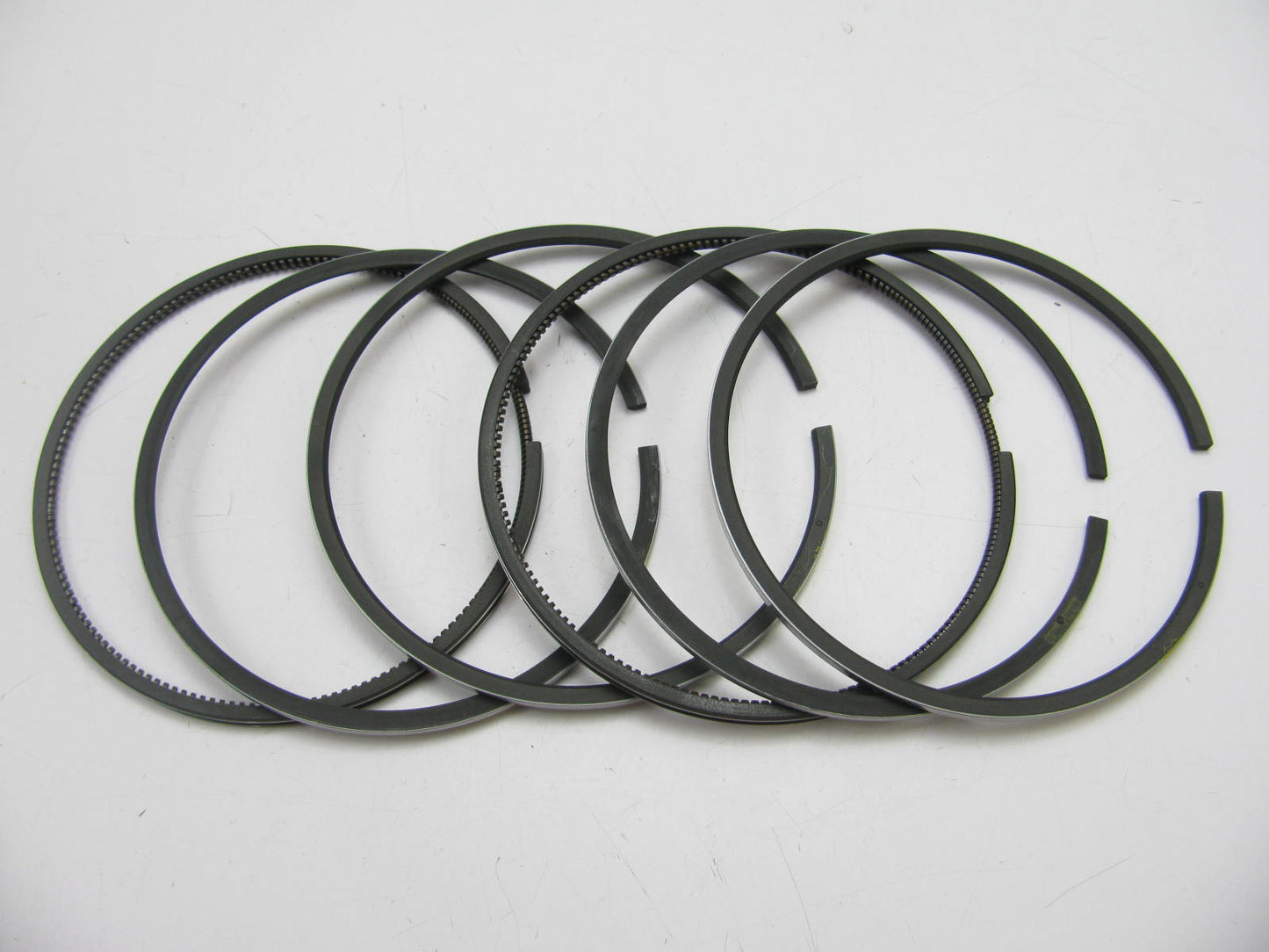 DOES 2 PISTONS - Ford E7HZ-6148-G Partial Piston Rings .030'' 88-64 6.6L 7.8L FTO