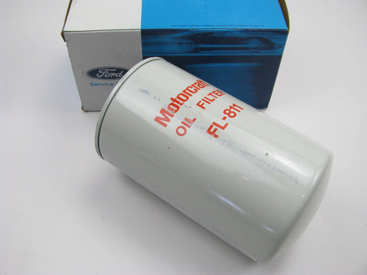 (1) NEW GENUINE OEM Ford E7HZ-6731-A Heavy Duty Diesel Oil Filter B600 F700 F800