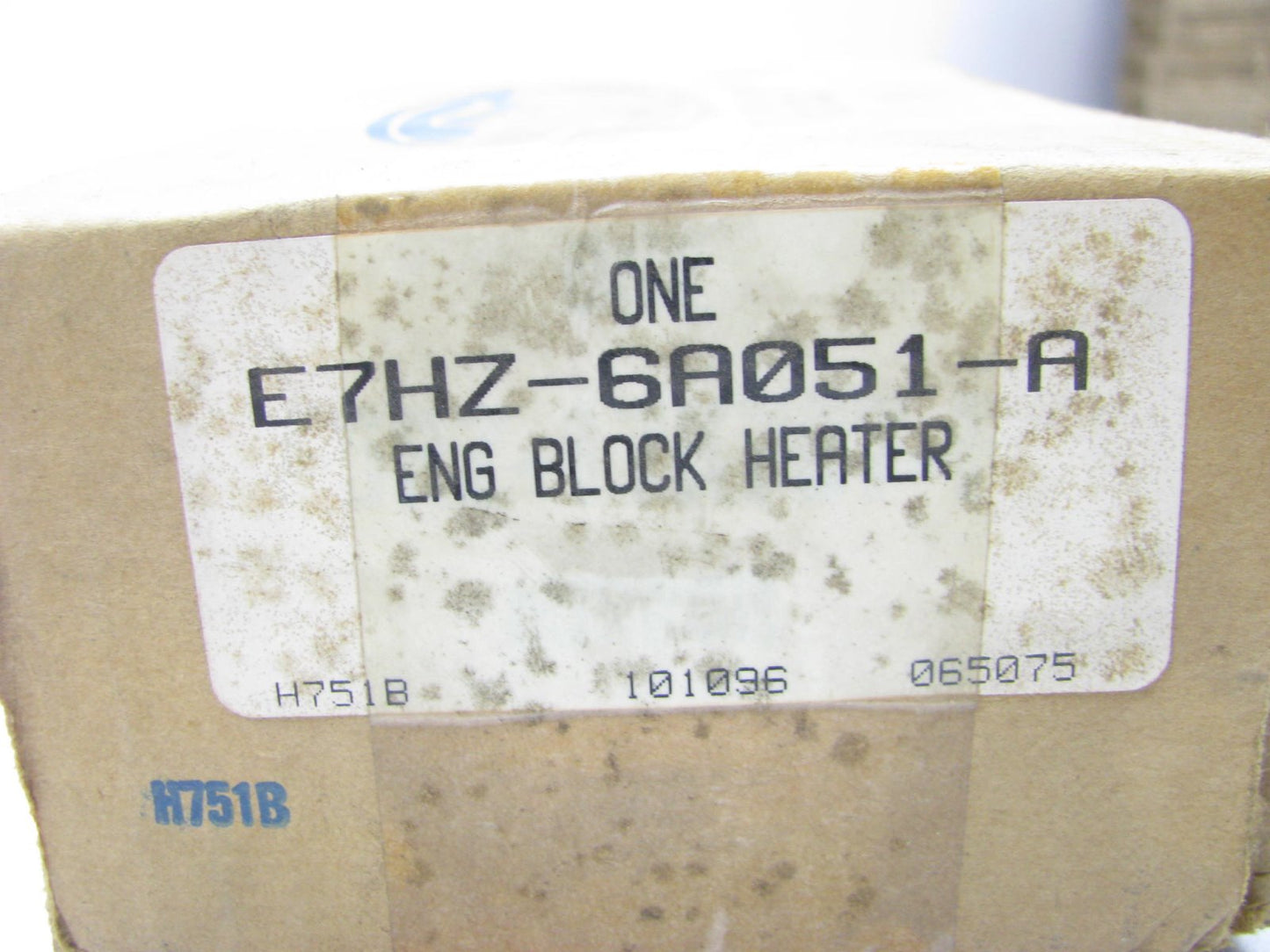 NOS OEM Ford E7HZ-6A051-A Engine Block Heater Element 1500W 120V