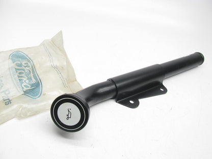 NEW - OEM Ford E7HZ-6B612-A Engine Oil Filler Pipe & Cap 1987-94 CF6000/7000 FTO