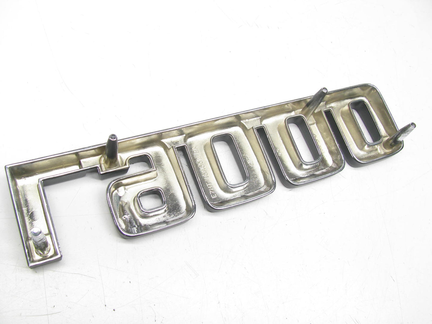 NEW - OEM Ford E7HZ-90020A74-B Cowl Side Ornament Emblem 1987-1997 L9000 Diesel