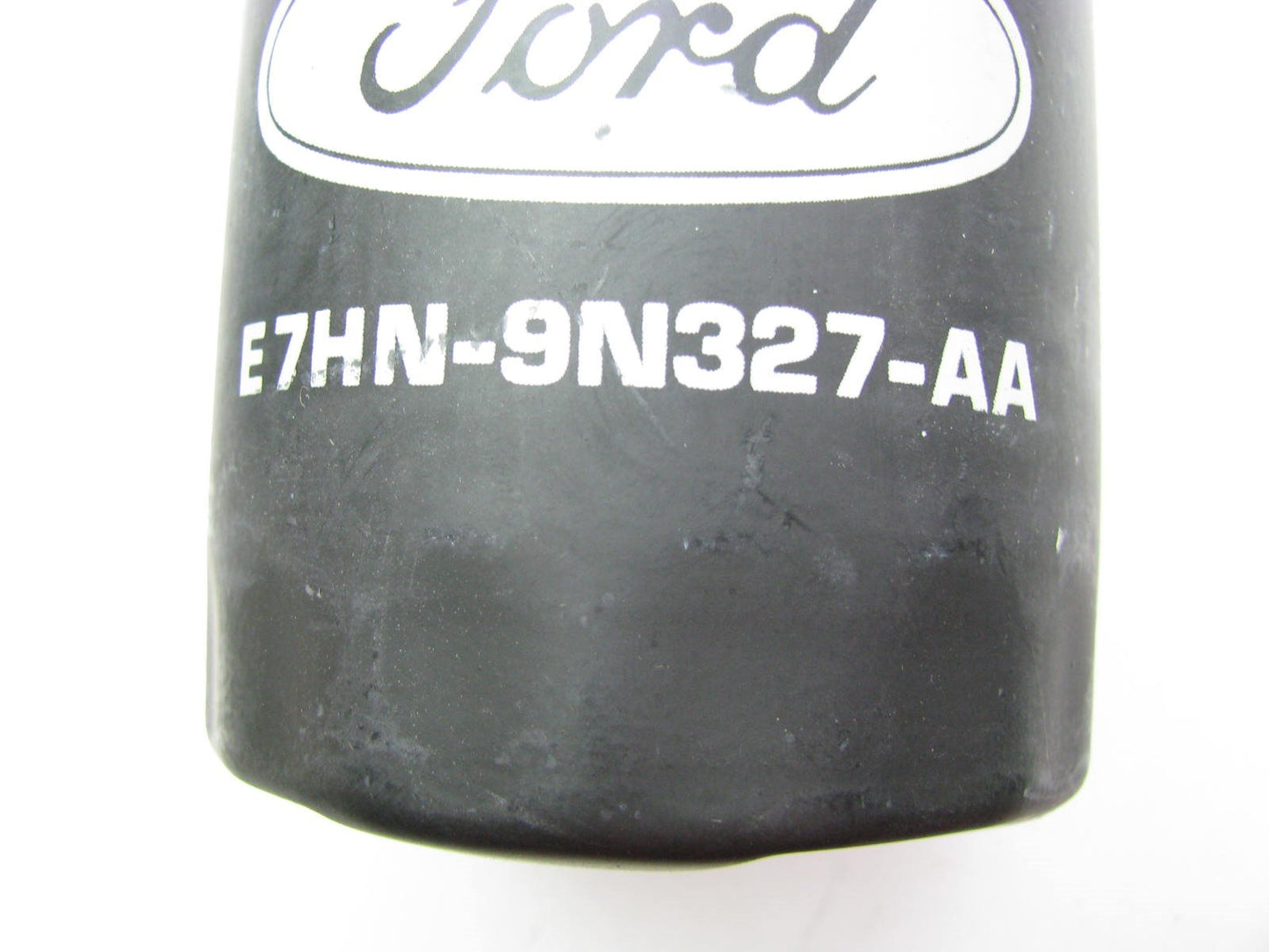 (2) NEW GENUINE OEM Ford E7HZ-9365-A / E7HN-9N327-AA Fuel Filters