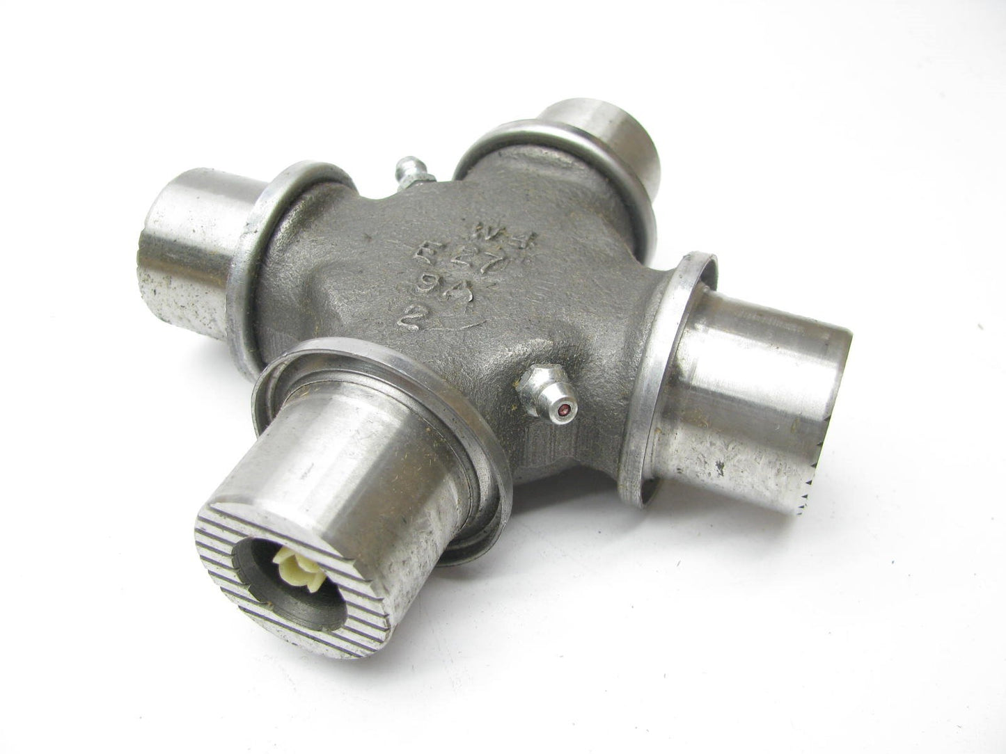 NEW OEM Ford E7HZ4635B HEAVY TRUCK U-Joint Universal Joint 5-438X IH 1696914C91