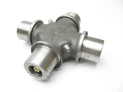 NEW OEM Ford E7HZ4635B HEAVY TRUCK U-Joint Universal Joint 5-438X IH 1696914C91