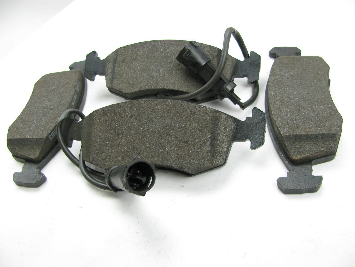 New OEM Ford Front Brake Pads With Wear Sensors 88-89 Merkur Scorpio E7RY-2001-B