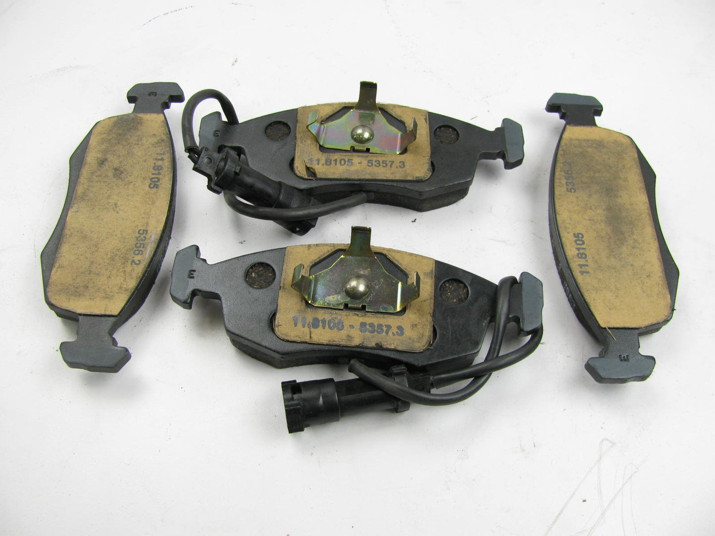 New OEM Ford Front Brake Pads With Wear Sensors 88-89 Merkur Scorpio E7RY-2001-B