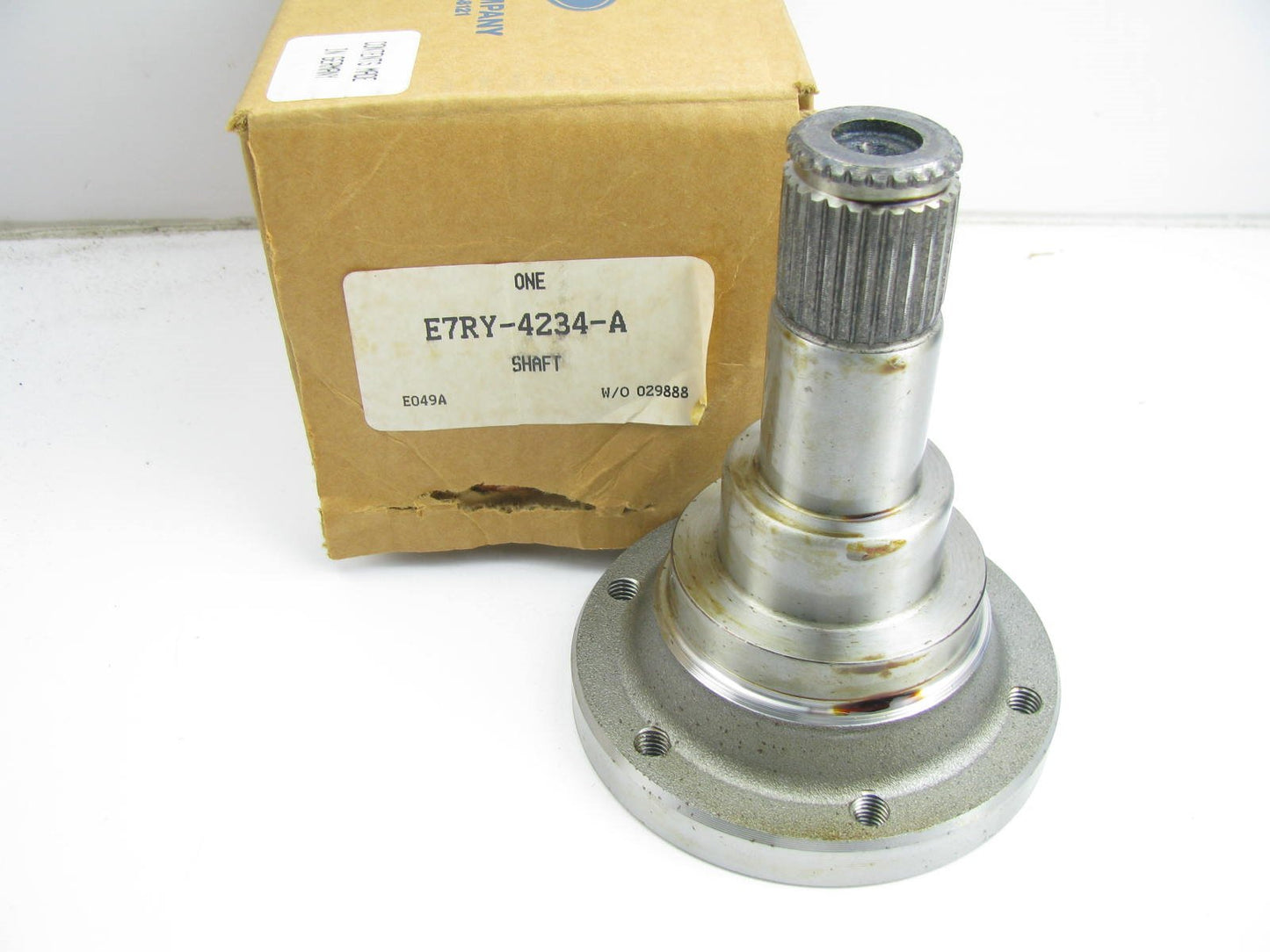 New OEM Ford Merkur Scorpio Rear Stub Axle Shaft E7RY4234A E7RY-4234-A
