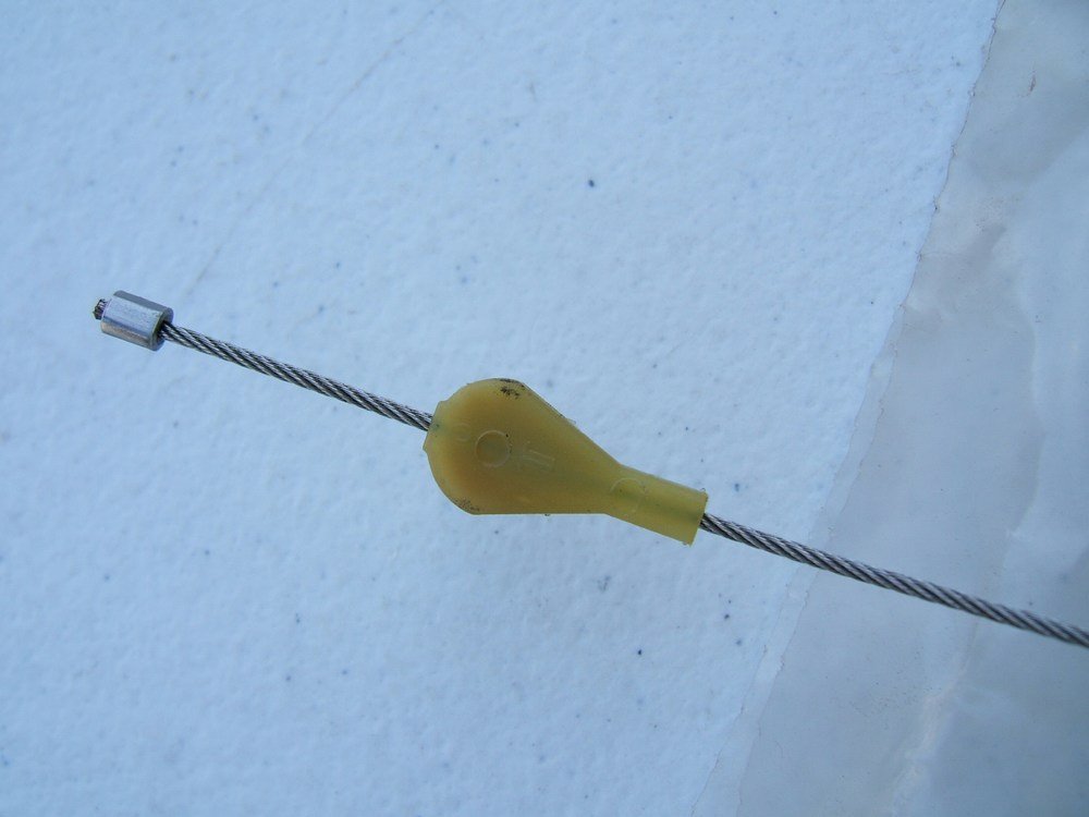 NOS OEM Ford E7SZ-7A187-A Auto Trans A4LD Kick Down Cable 1990-1993 Mustang 2.3L