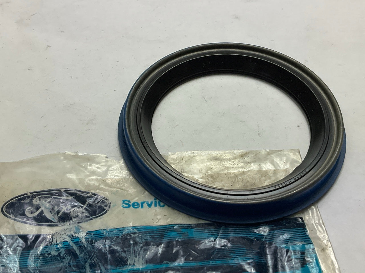 NEW - OEM Ford E7TZ-1190-A Front Wheel Seal