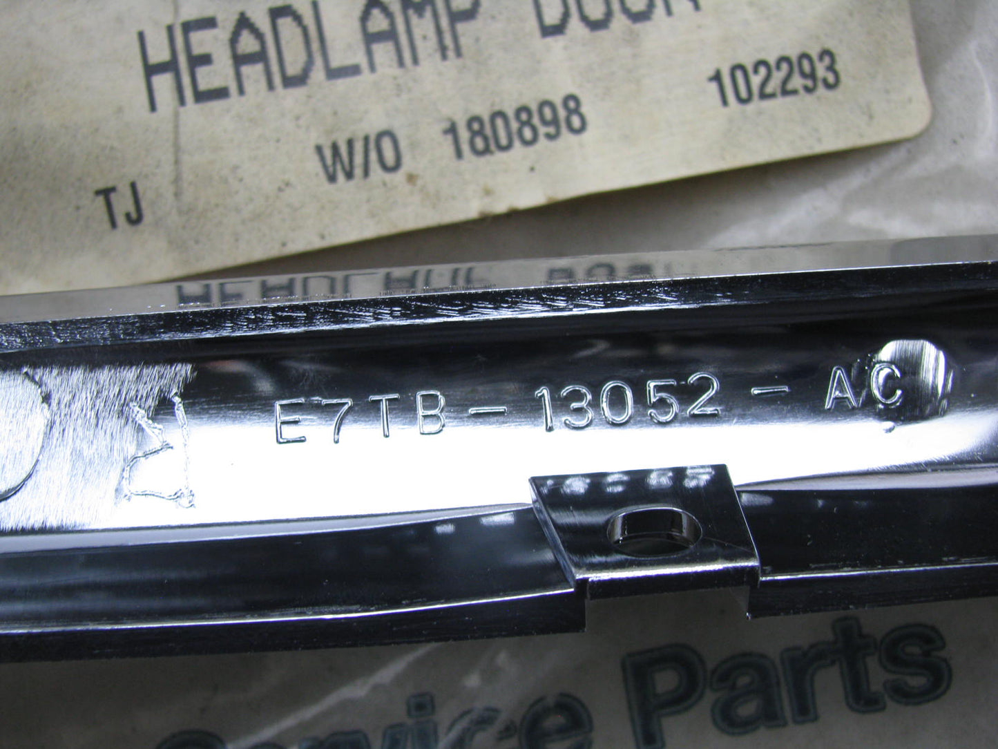 NEW - OEM Ford E7TZ-13064-A Front Right Headlamp Door 1987-91 F-Series & Bronco