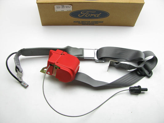 NOS Left Driver Seat Belt Complete W/ Retractor & Latch OEM Ford E7TZ-18611A73-H