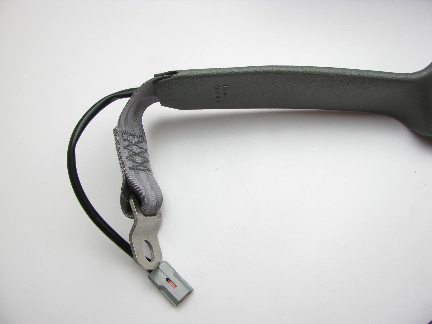 NOS Left Driver Seat Belt Complete W/ Retractor & Latch OEM Ford E7TZ-18611A73-H