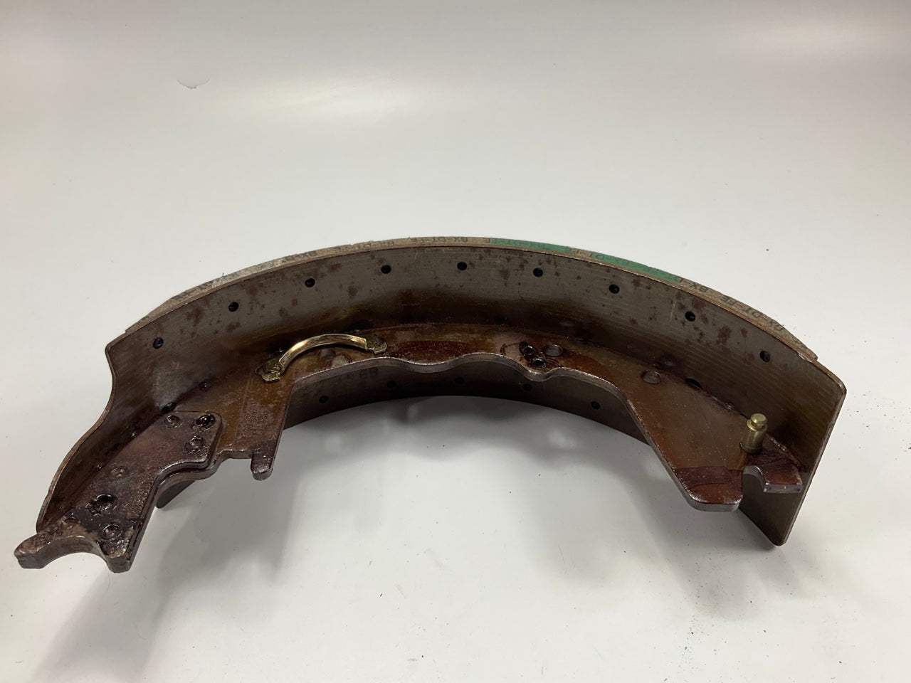 NEW GENUINE OEM Ford E7TZ-2200-D Drum Brake Shoes