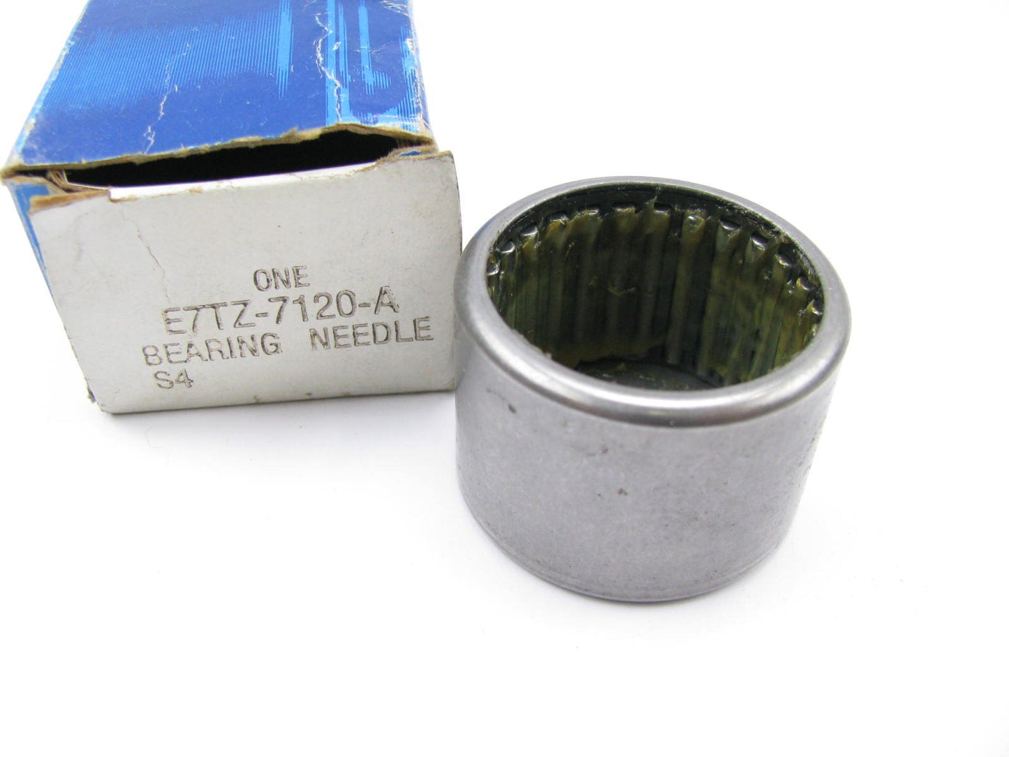NEW - OEM Ford E7TZ-7120-A Transfer Case Main Shaft Pilot Needle Bearing