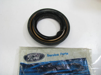 NEW - OEM Ford E7TZ-7B215-B Transfer Case Input / Output Shaft Seal