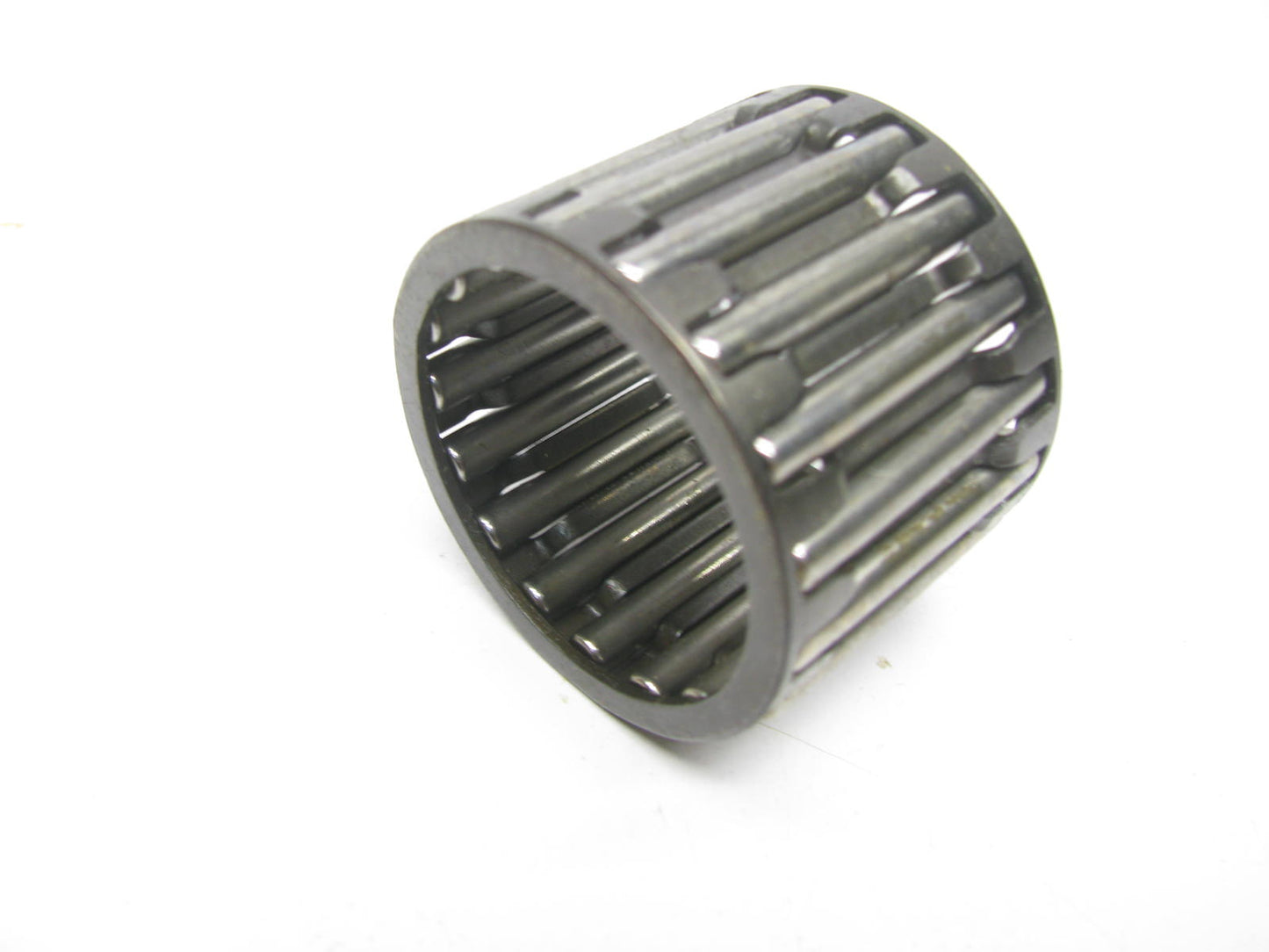 NEW - OEM Ford E7TZ-7E139-A ZF Manual Transmission Reverse Idler Shaft Bearing