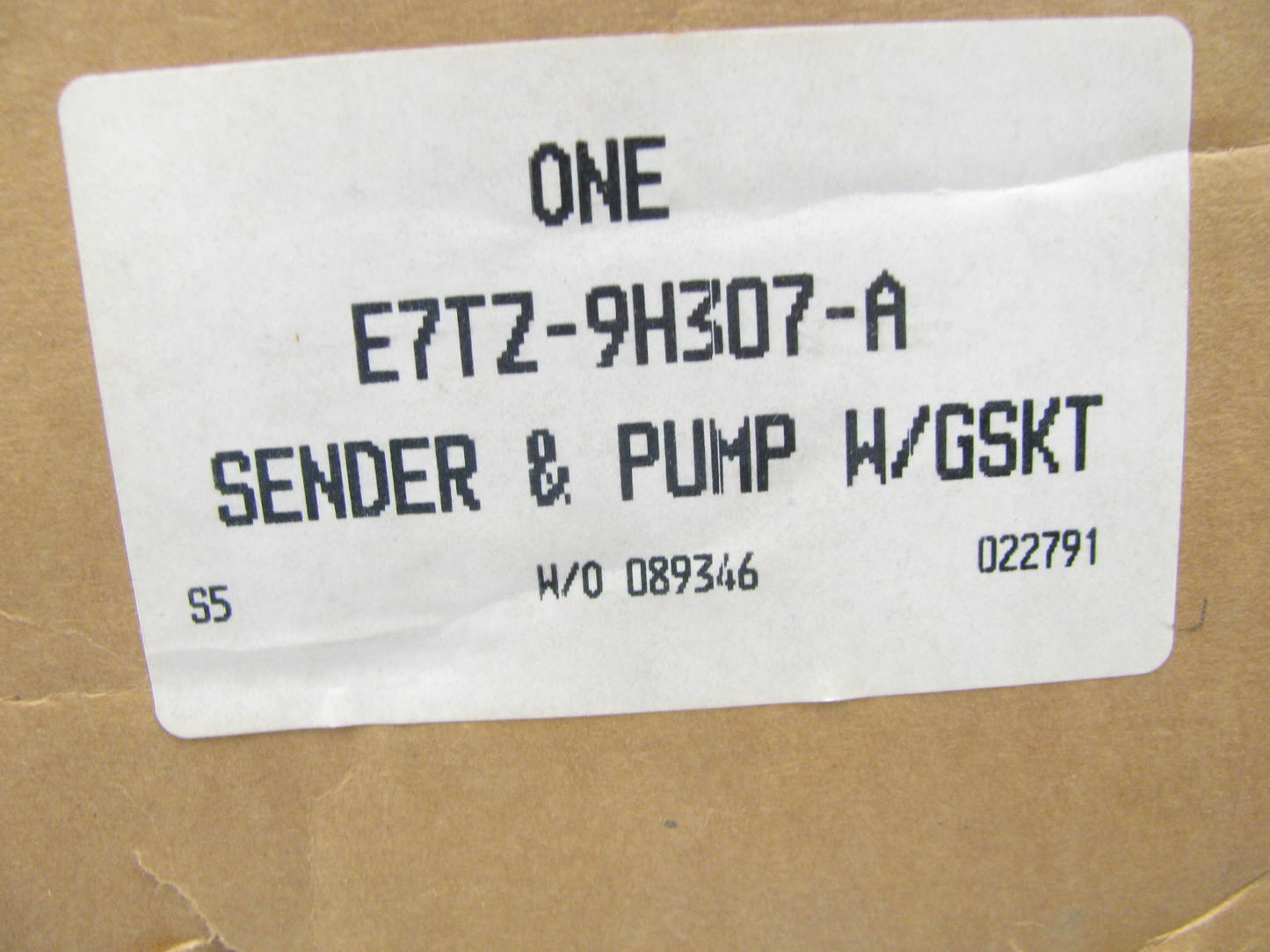 NEW - OEM Ford E7TZ-9H307-A Fuel Pump Hanger Assembly - Front 17 Gallon Tank