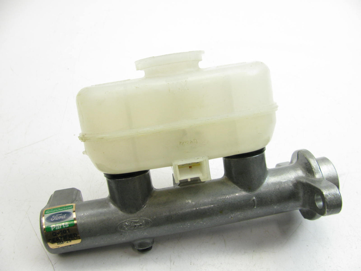 REMAN OEM Ford E7UZ-2140-AX Brake Master Cylinder W/O CAP