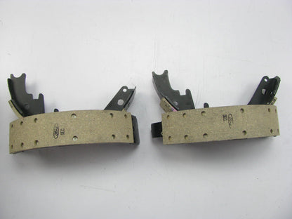 NEW GENUINE OEM Ford E7UZ-2200-A Rear Drum Brake Shoes