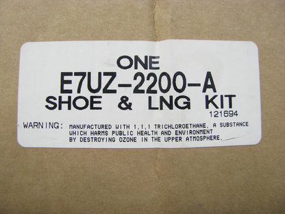 NEW GENUINE OEM Ford E7UZ-2200-A Rear Drum Brake Shoes