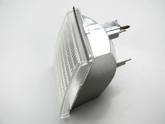 NEW OEM Ford E7WY-13200-B Front Right Parking Lamp Light - 1987-1988 Cougar