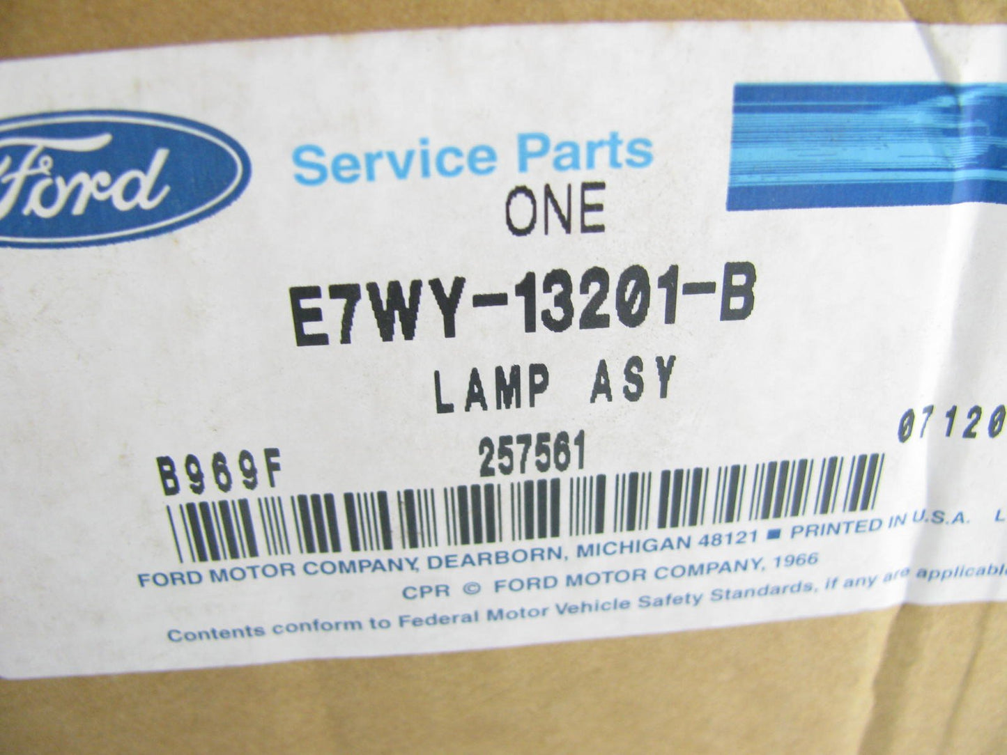 OEM Ford E7WY-13201-B Front Left Inner Parking Light Lamp For 87-88 Cougar