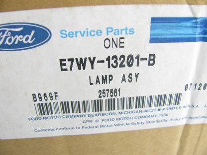 OEM Ford E7WY-13201-B Front Left Inner Parking Light Lamp For 87-88 Cougar
