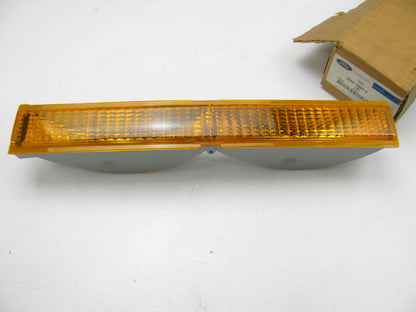 NEW - OEM Ford E8AZ-13201-A Front Left Parking Lamp 1988-91 LTD Crown Victoria