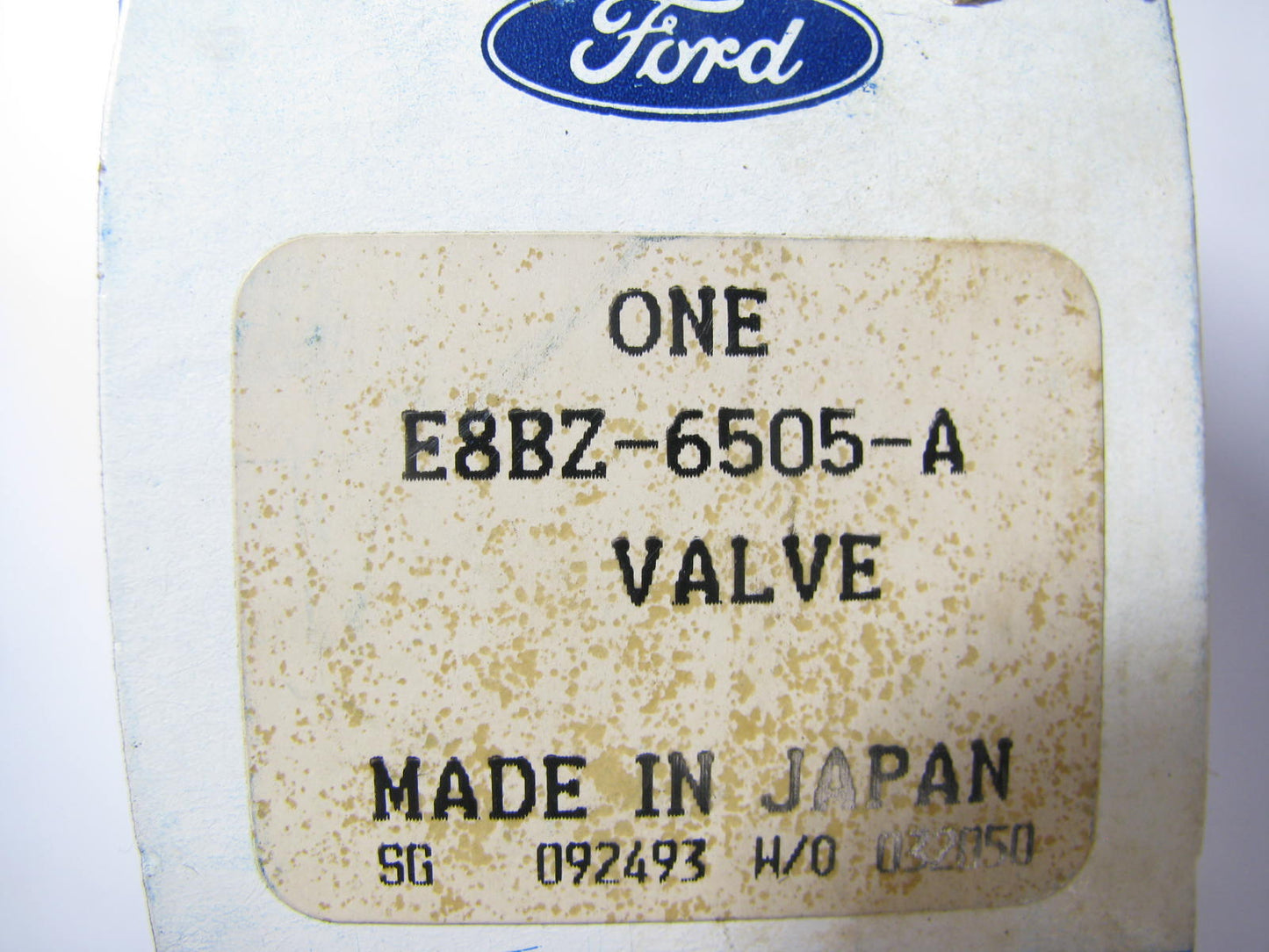 (4) NEW - OEM Ford E8BZ-6505-A Engine Exhaust Valves 1988-1993 Festiva 1.3L-L4