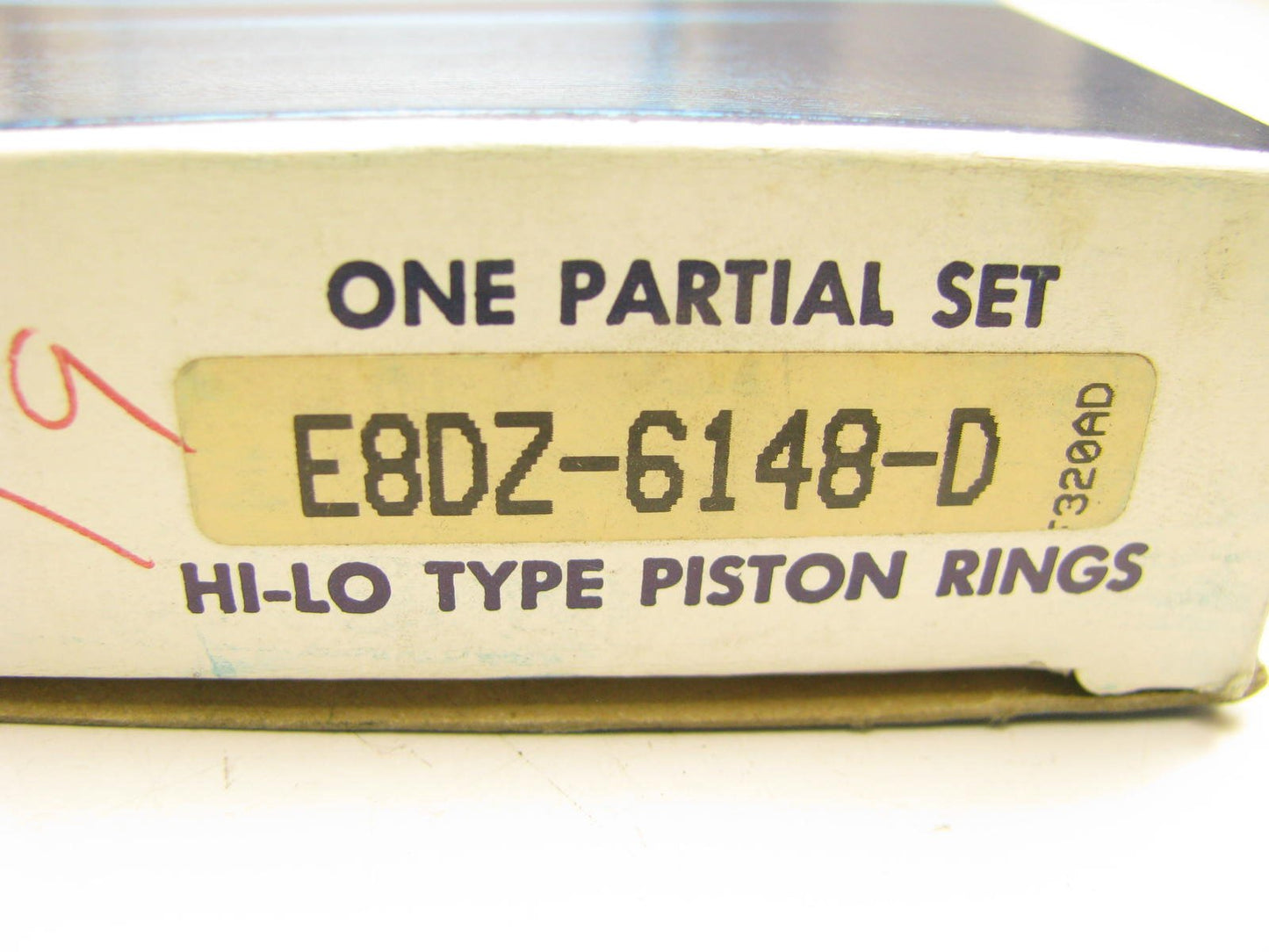 DOES 2 PISTONS - Ford Thunderbird SuperCoupe 3.8L Supercharged Piston Rings 040