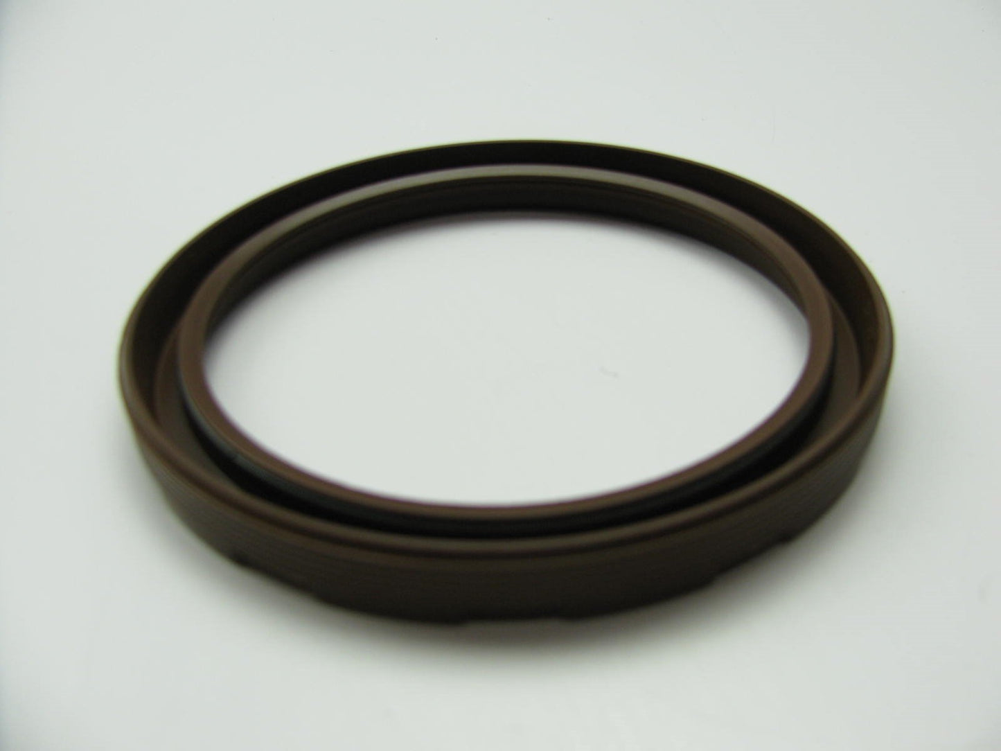 NEW GENUINE OEM Ford Engine Rear Main Crankshaft Seal # E8DZ-6701-A