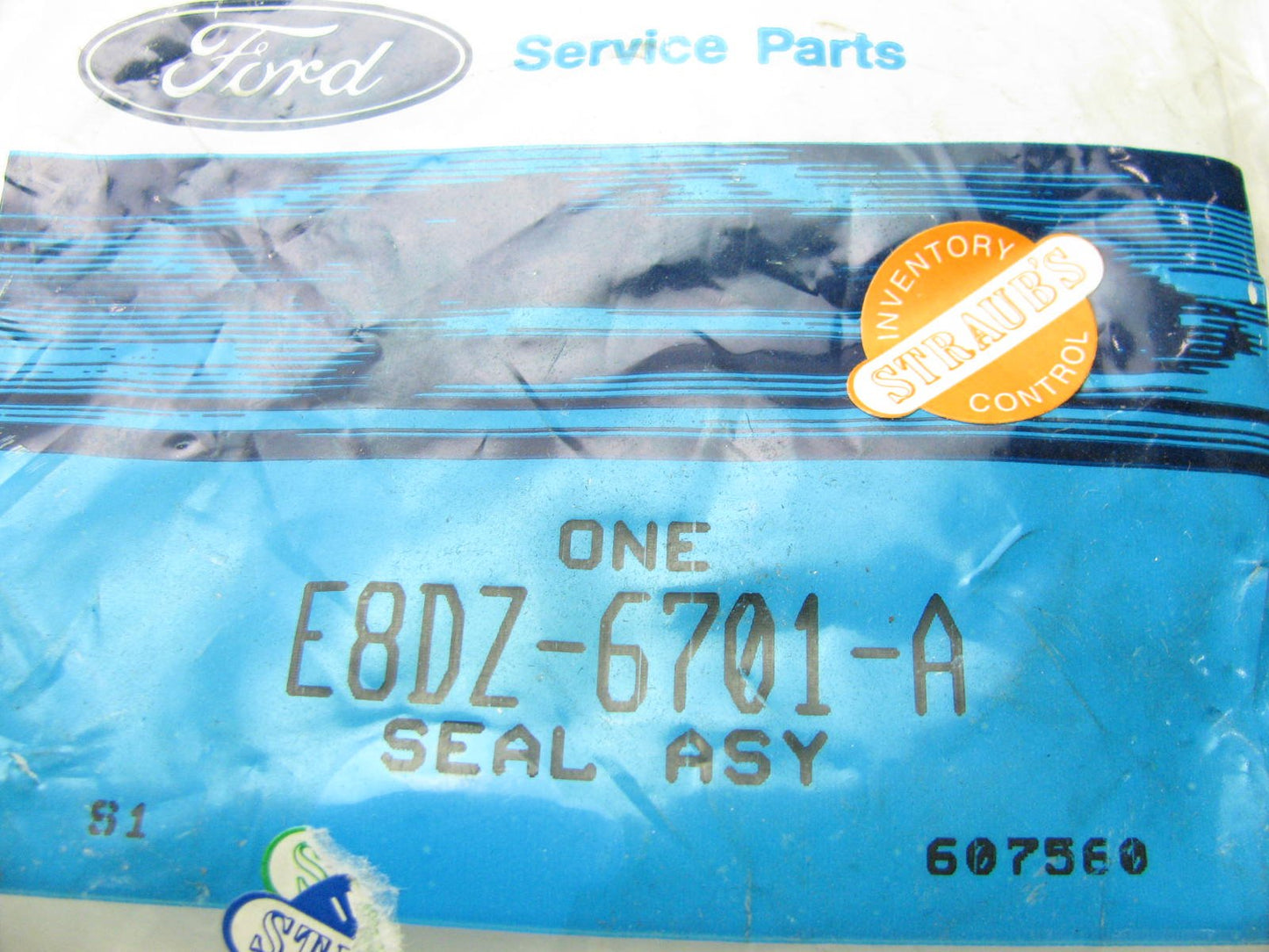 NEW GENUINE OEM Ford Engine Rear Main Crankshaft Seal # E8DZ-6701-A