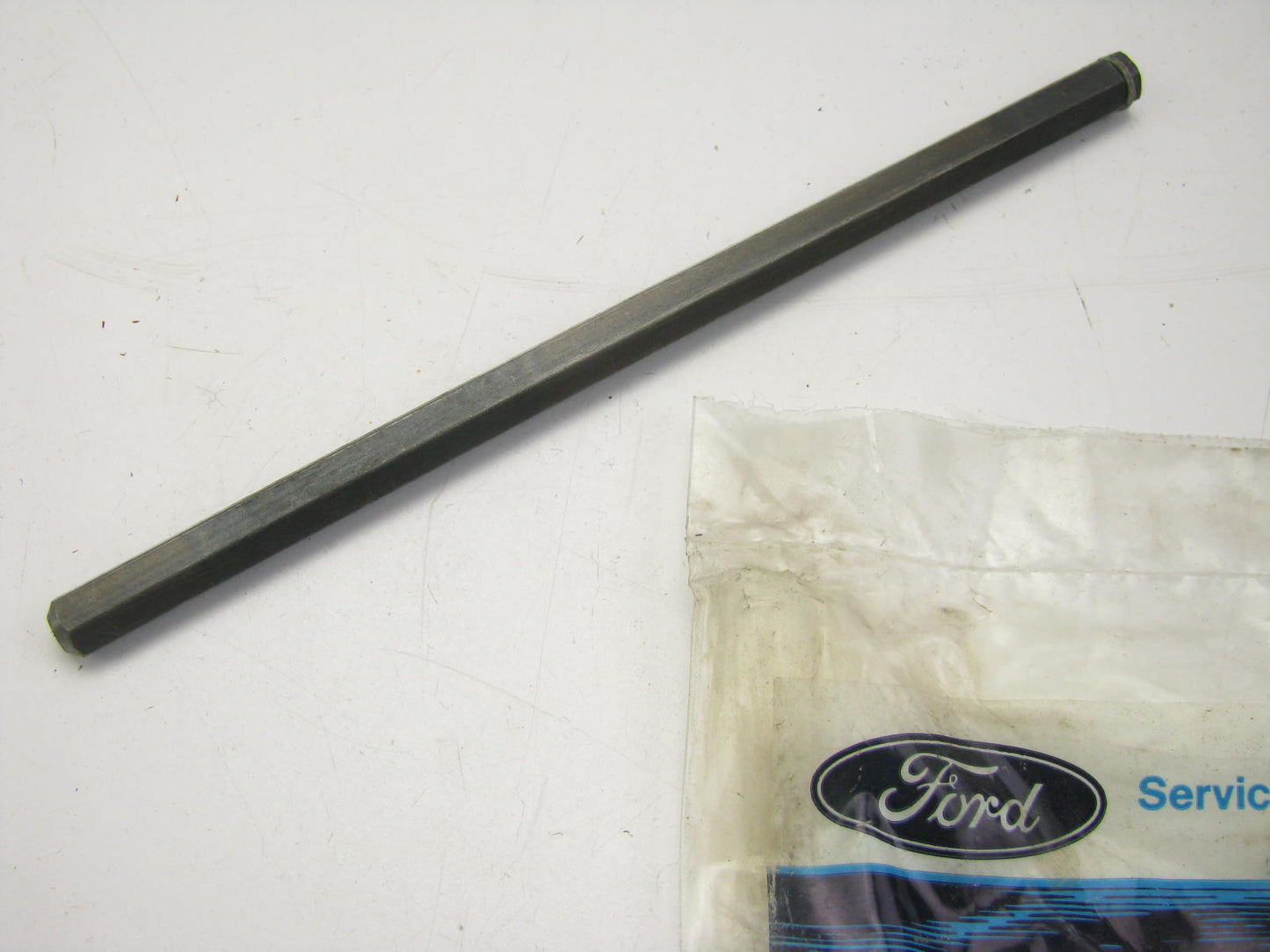 NEW - OEM Ford E8DZ-6A618-A Engine Oil Pump Intermediate Shaft 1988-00 3.8L 4.2L