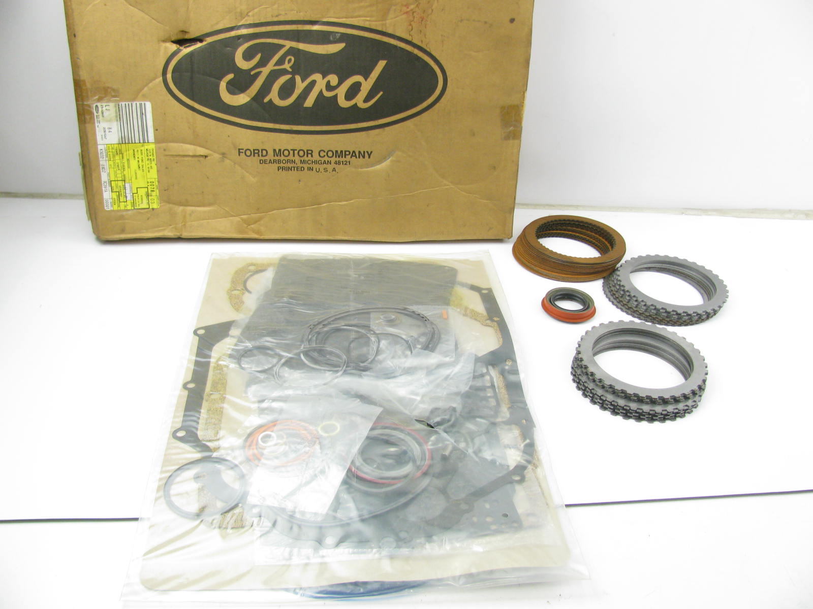 NEW - OEM Ford E8DZ-7C391-A AXOD Automatic Transmission Overhaul Kit 1 ...