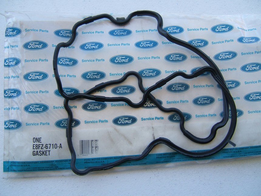 NEW GENUINE - OEM Ford E8FZ-6710-A Engine Oil Pan Gasket 1985-93 Ford 1.9L SOHC