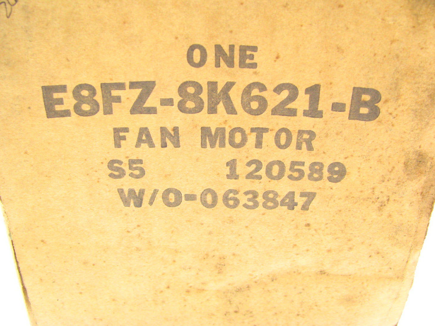 NEW - OEM Ford E8FZ-8K621-B Engine Cooling Fan Motor